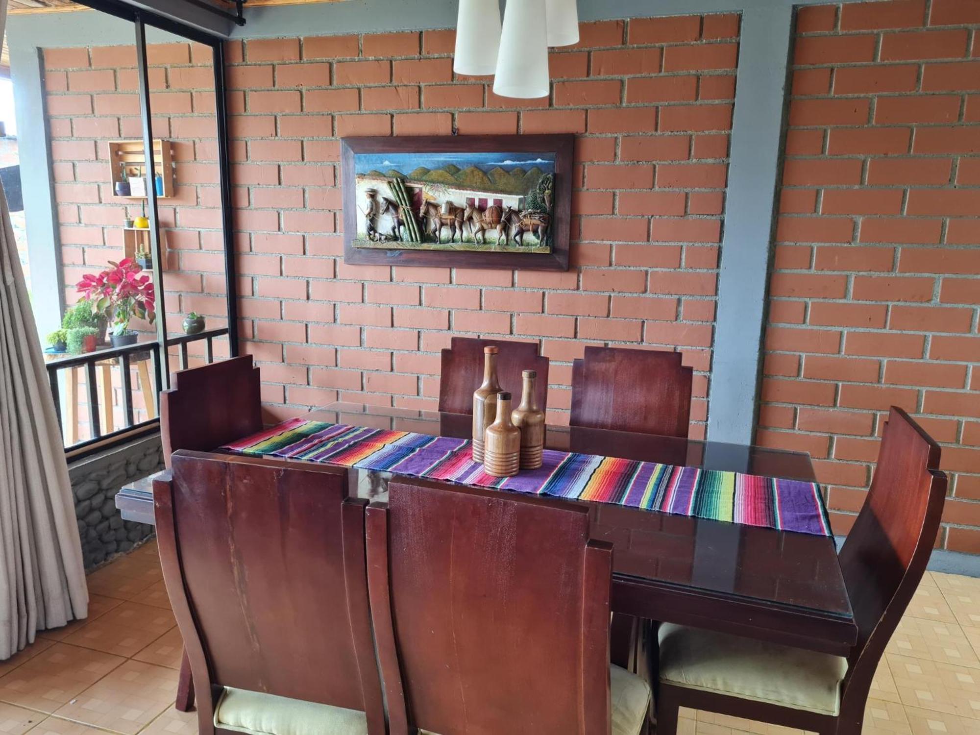 Casa Velez Habitación en casa particular Villamaría